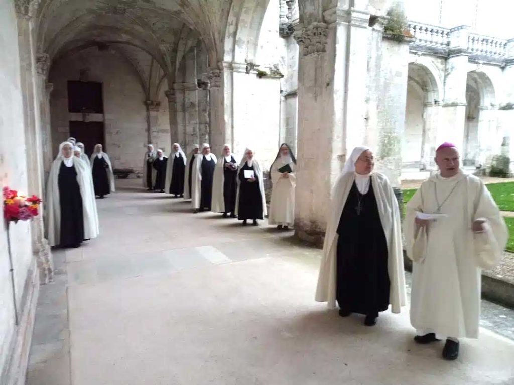 Père Abbé Général et Mère prieure